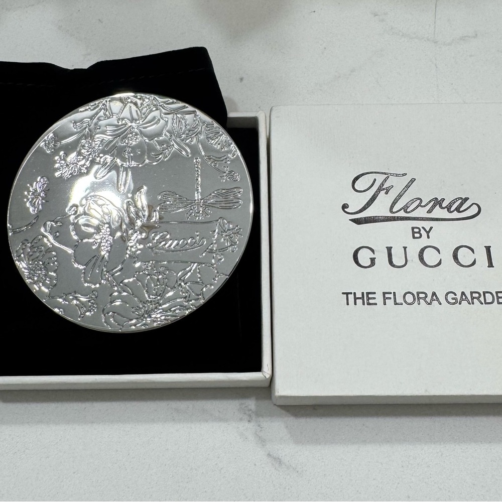 Gucci Flora Silver Compact